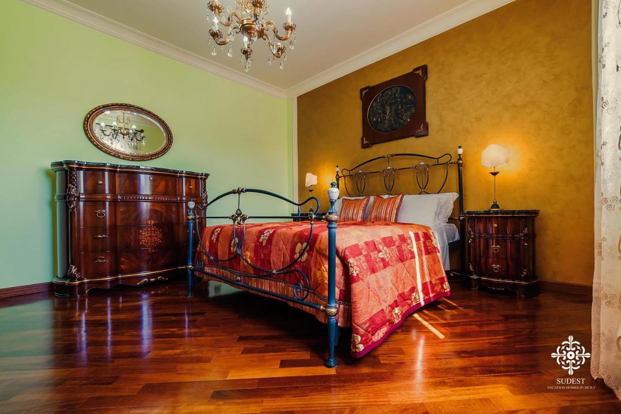 Villa Clara Country Retreat Solarino Bagian luar foto
