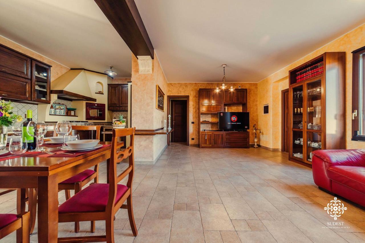 Villa Clara Country Retreat Solarino Bagian luar foto
